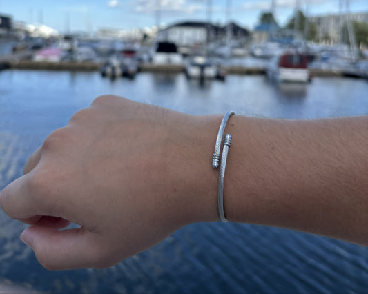 Elliptiqué bracelet